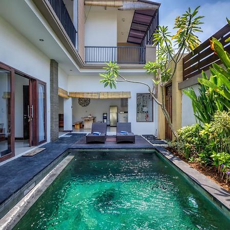 Villa Raka Managed By Manara Legian  Ngoại thất bức ảnh