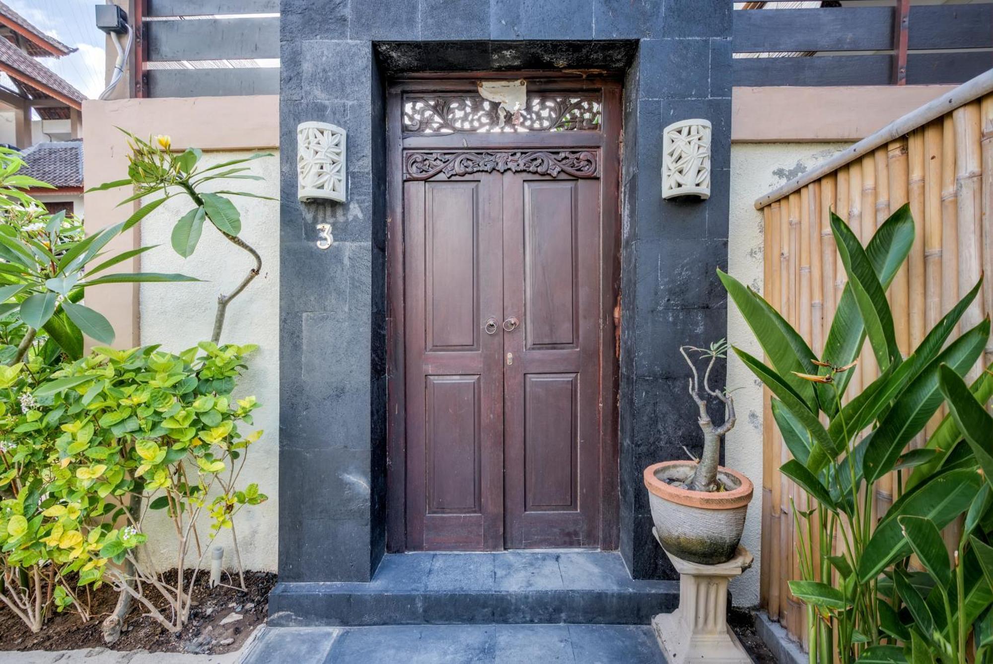 Villa Raka Managed By Manara Legian  Ngoại thất bức ảnh